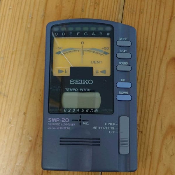 SMP-20 SEIKO Digital chromatic tuner