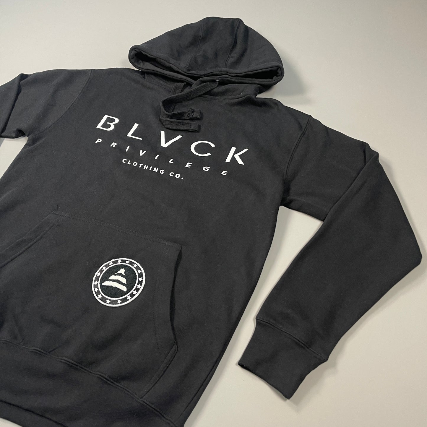 BLVCK PRIVILEGE Sweatshirt Hoodie w/ Chenille Patch Seal Men's Sz S Black (New)