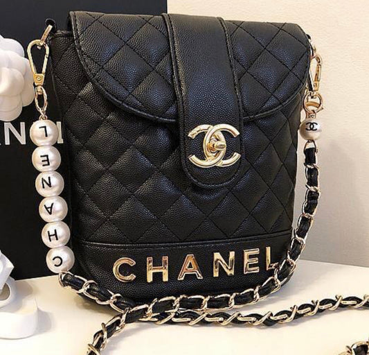 crossbody chanel vip gift bag