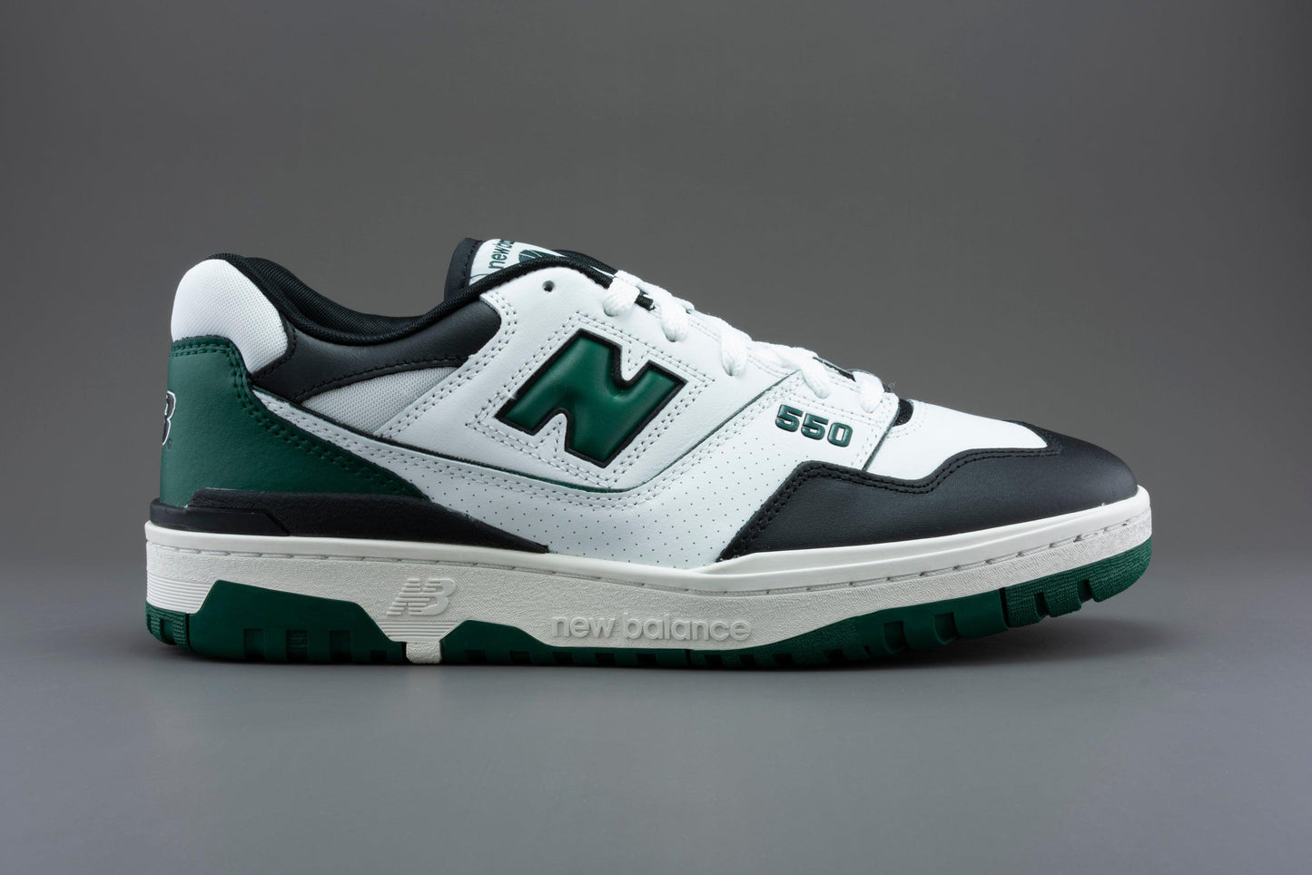 new balance 550 white black green