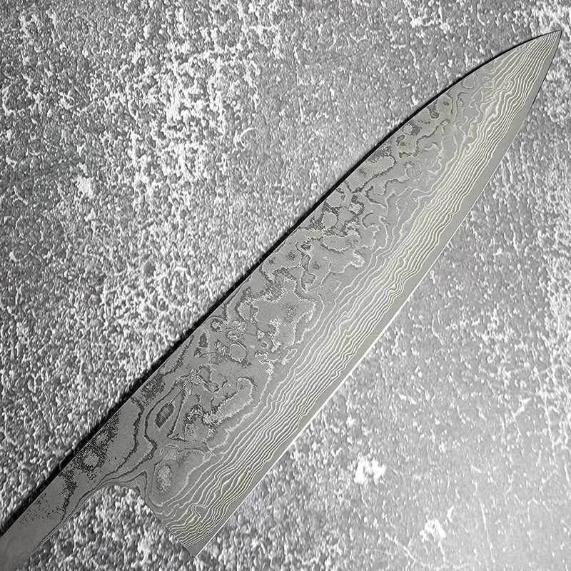 Takeshi Saji's Japanese Santoku Kitchen Knife VG10 Black Damascus