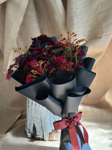 Bow Tie_Valentines day Bouquet_Farmerr