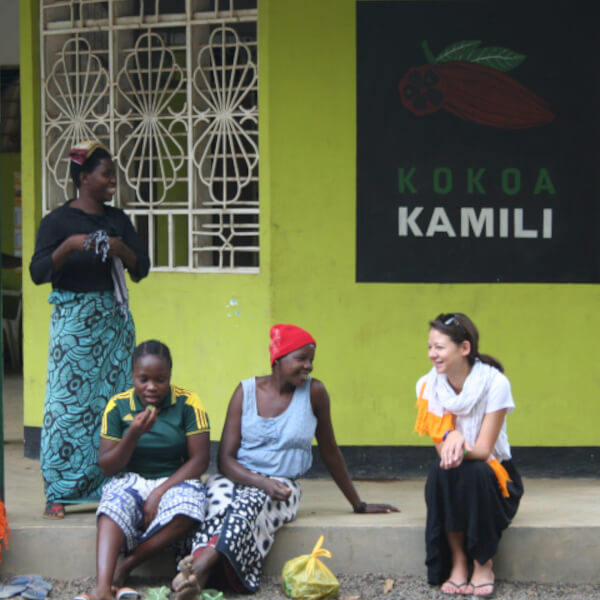 Ulrika von der Swedish Cacao Company zu Besuch bei Kokoa Kamili