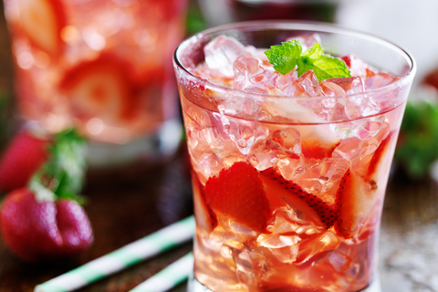 Strawberry and Champagne cocktail