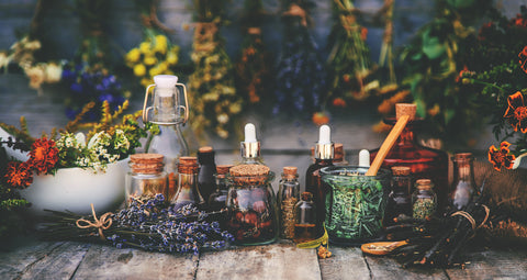 botellas de aceite esencial de aromaterapia