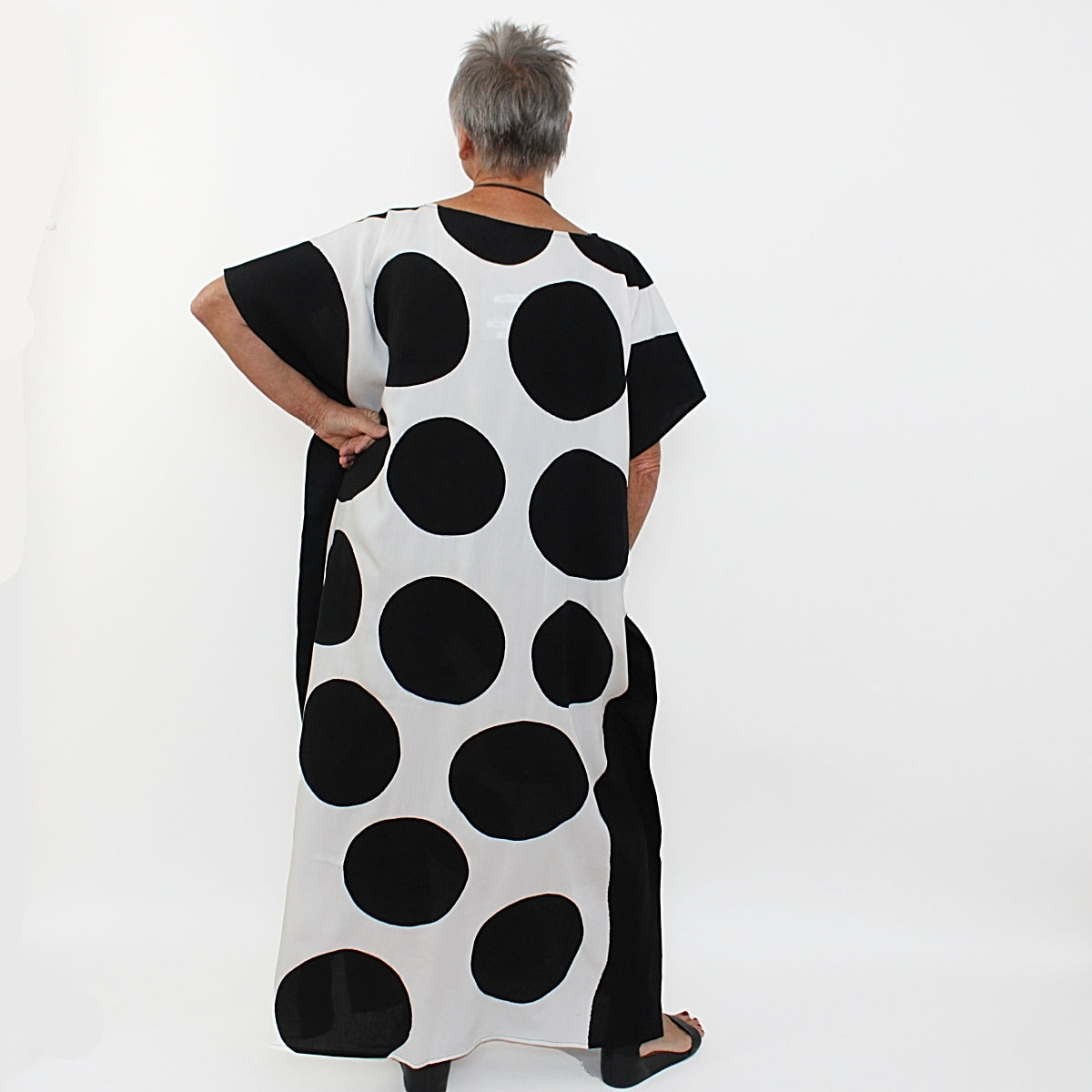 Black and White Polka Dot Kaftan – Sylca Designs
