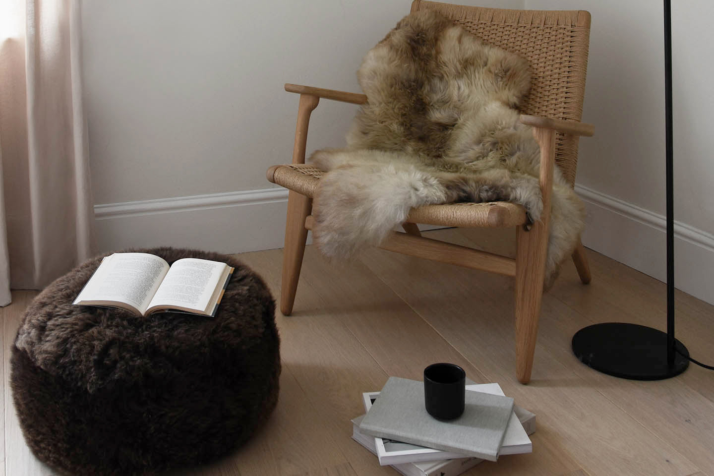 Lambskin Pouffe | Natural Christmas Gift Guide