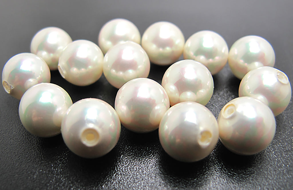 本物の真珠と見分けるために人工真珠との違いを知ろう