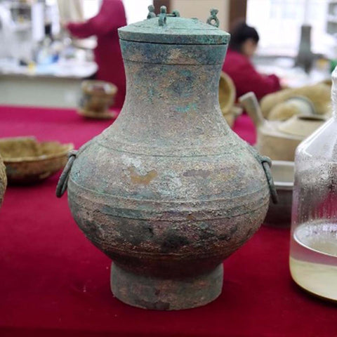 2000 year old jar of tea