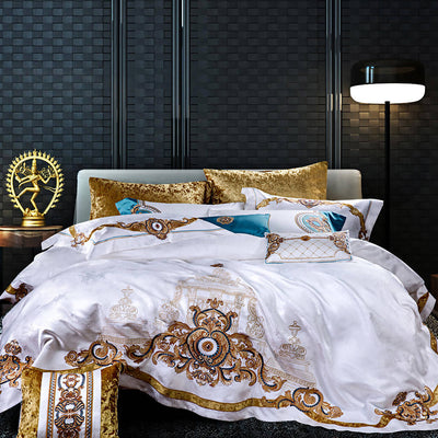 Leopard Head Louis Vuitton Bedding Sets-134048 #Bedding trends