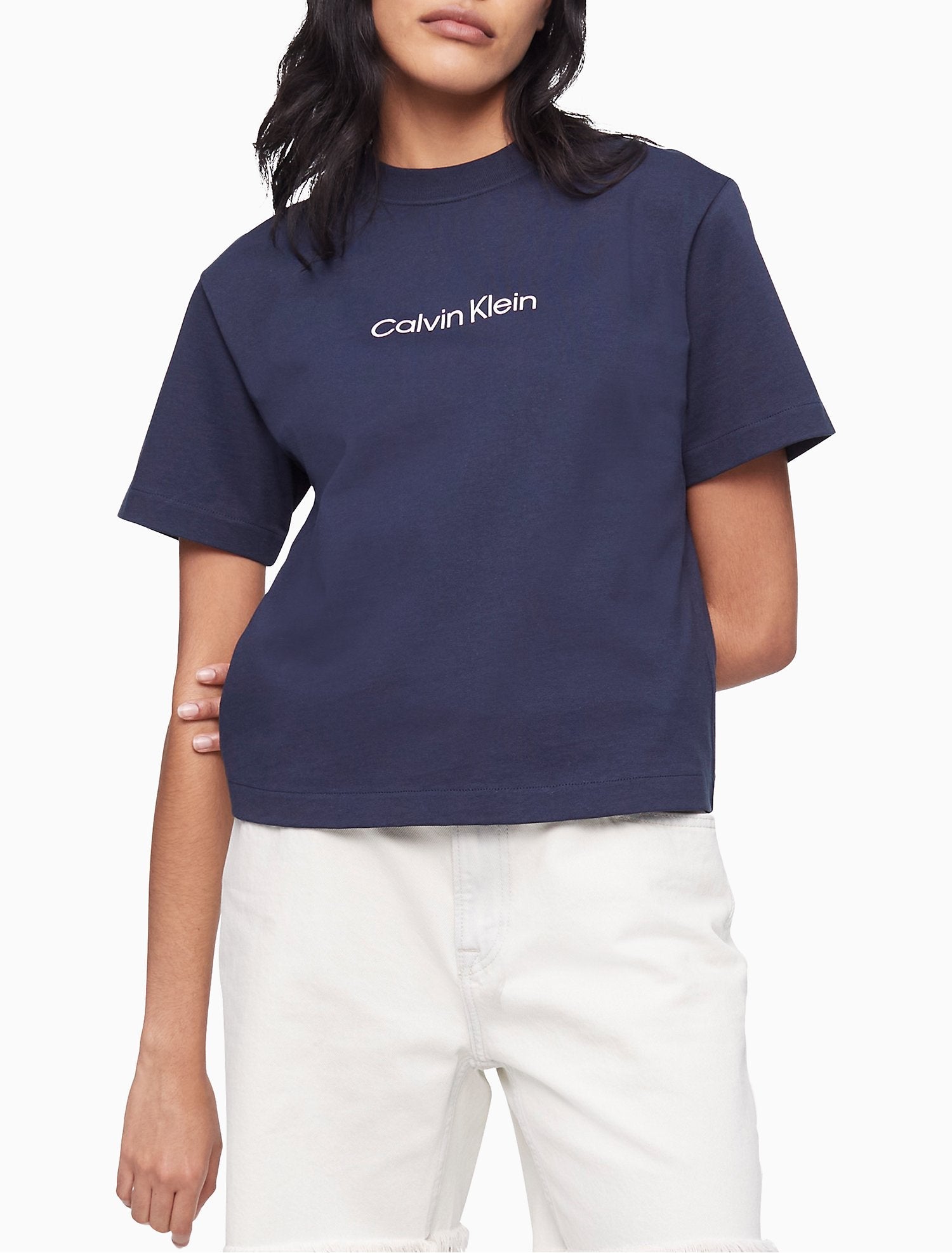 Calvin Klein Jeans Ladies' Logo Tee, Women Crewneck Tee, Womens Summer  Tops, Graphic Tees Women