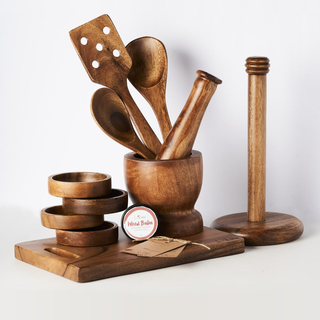 wooden kitchenware set