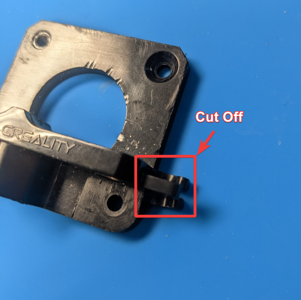 Image demonstrating the part to cut off of the plastic extruder frame