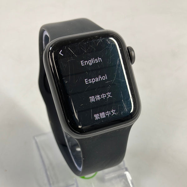 GPS Only Apple Watch SE 40mm Space Gray Aluminum A2351 – PayMore