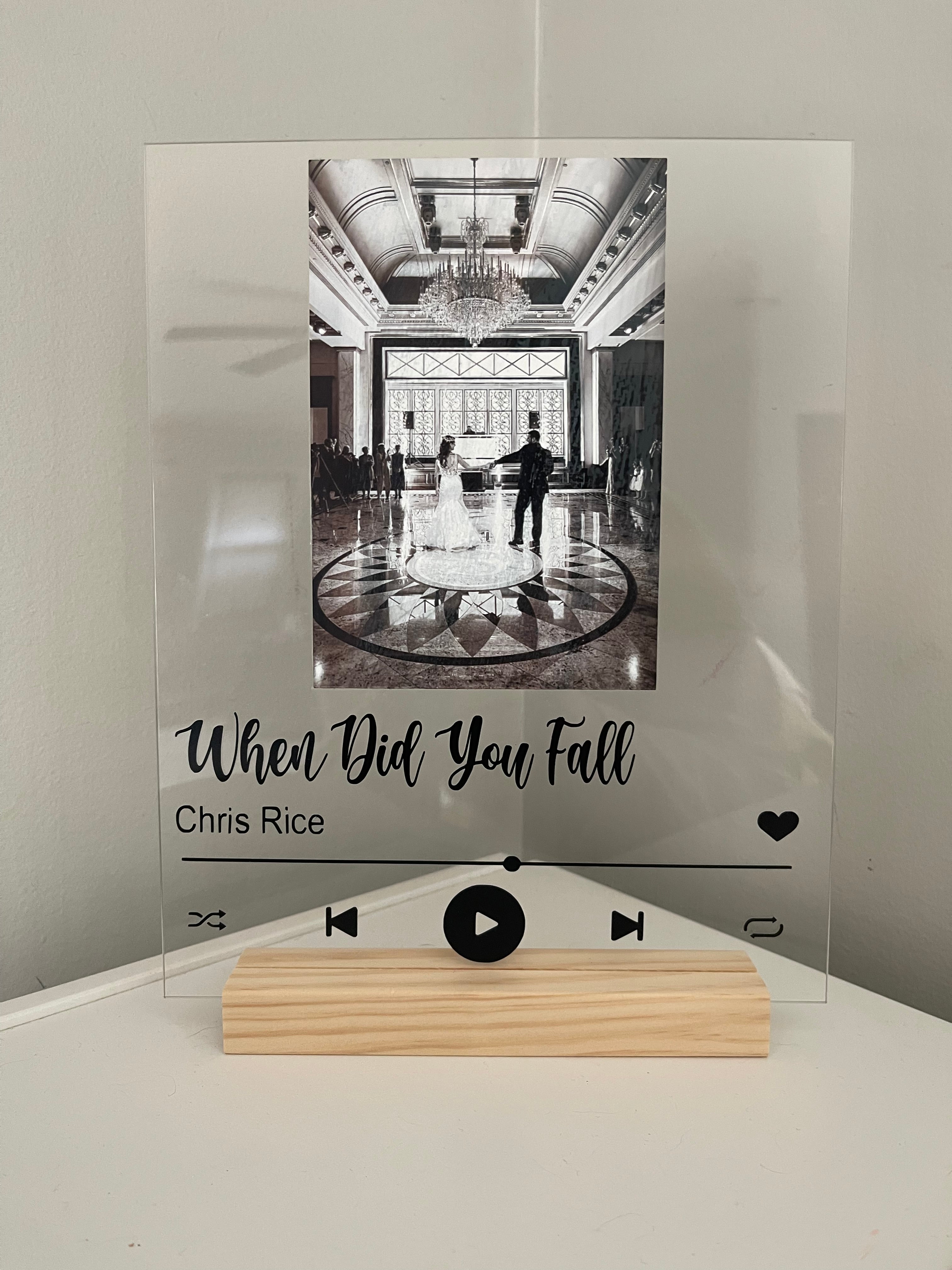 Valentine’s Day Song Plaque