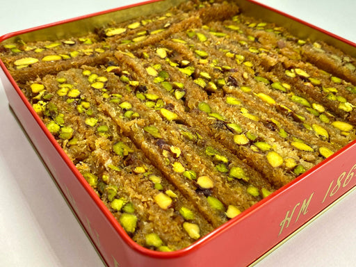 Special Pistachio and Walnut Mix Baklava 1.1kg - Hafiz Mustafa 1864