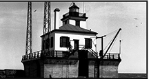 oswego west pierhead lighthouse presented by h lee white maritime museum near oswego ny