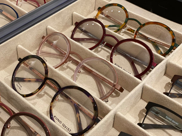 Briller på - Betal dine briller flere rater hos os – Farstad