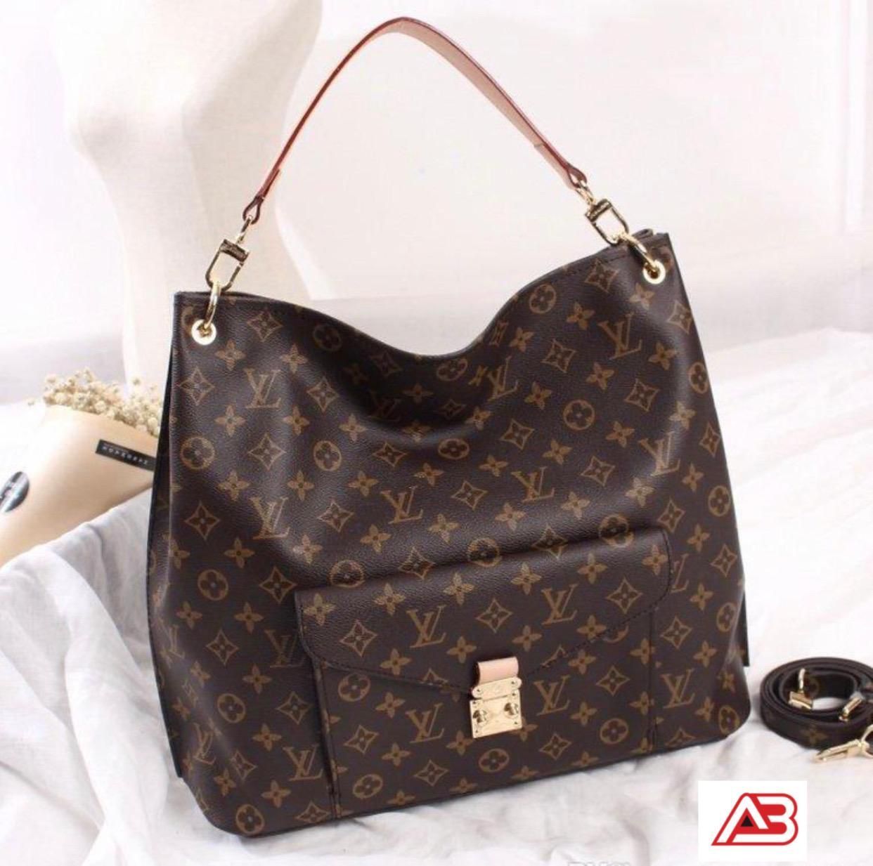 Louis Vuitton Metis Hobo Monogram Bag, Luxury, Bags & Wallets on Carousell