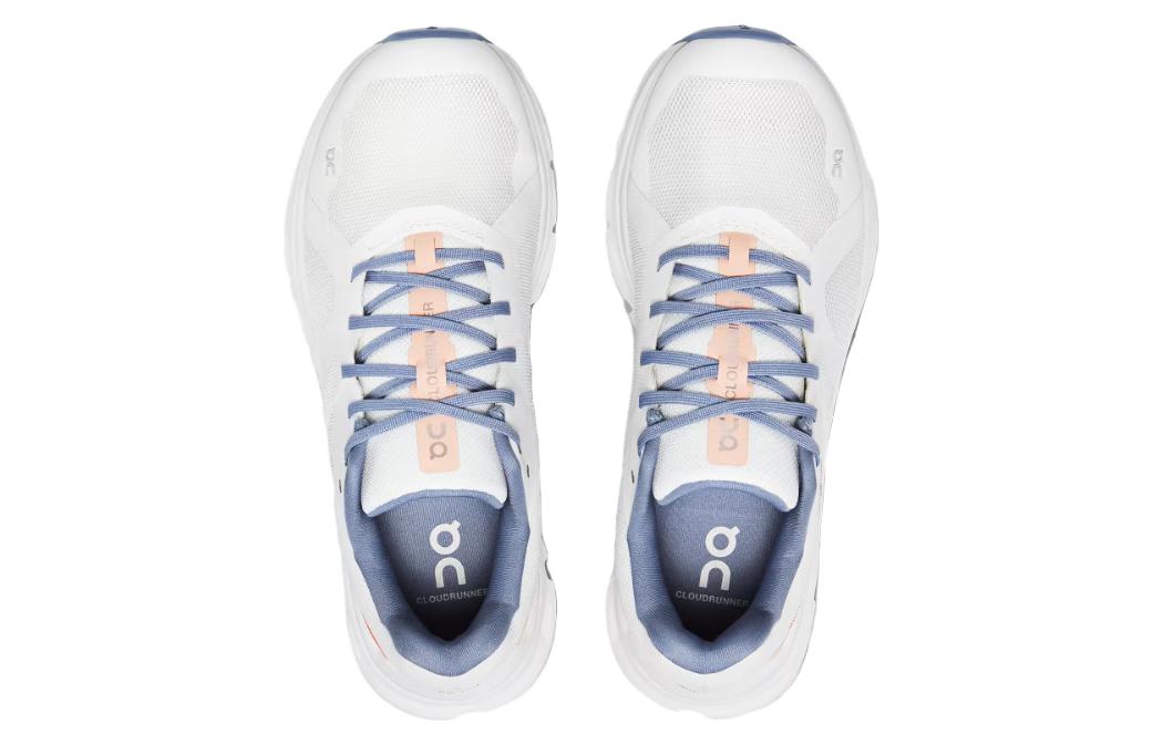 On Running (wmns)  Cloudrunner 'undyed White Flame'