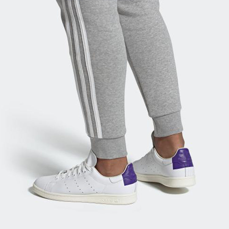 Adidas Originals Adidas Stan Smith Low Top Sneaker In White