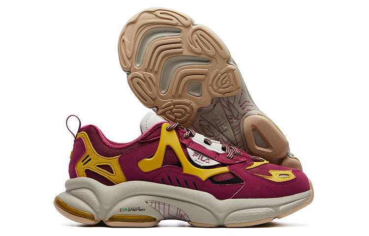 Fila (wmns)  Rjv Low-top Running Shoes 'red' In Multi