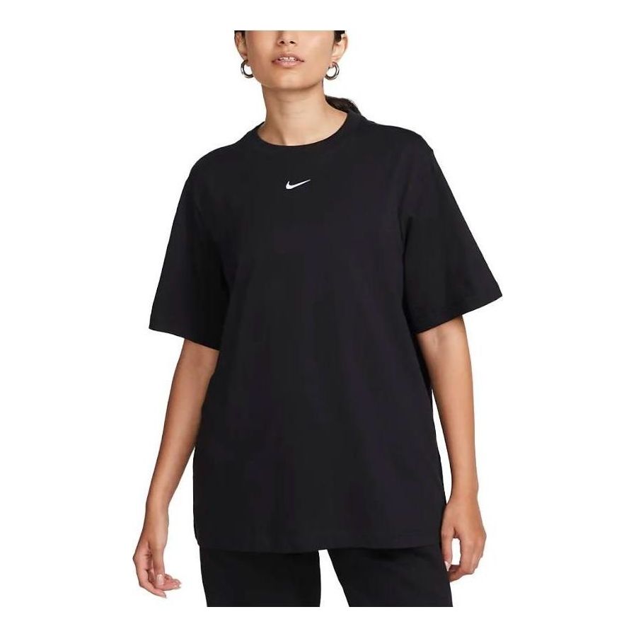 Nike (wmns) Sportswear Small Swoosh T-shirt Asia Sizing 'black'