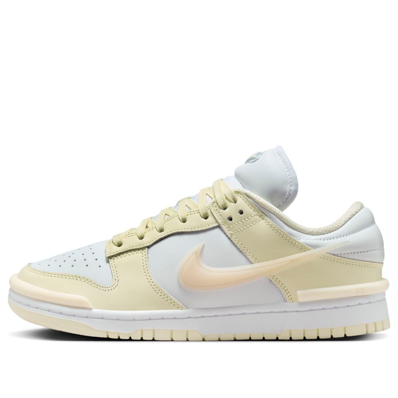 Nike (wmns) Dunk Low Twist 'coconut Milk Guava Ice'
