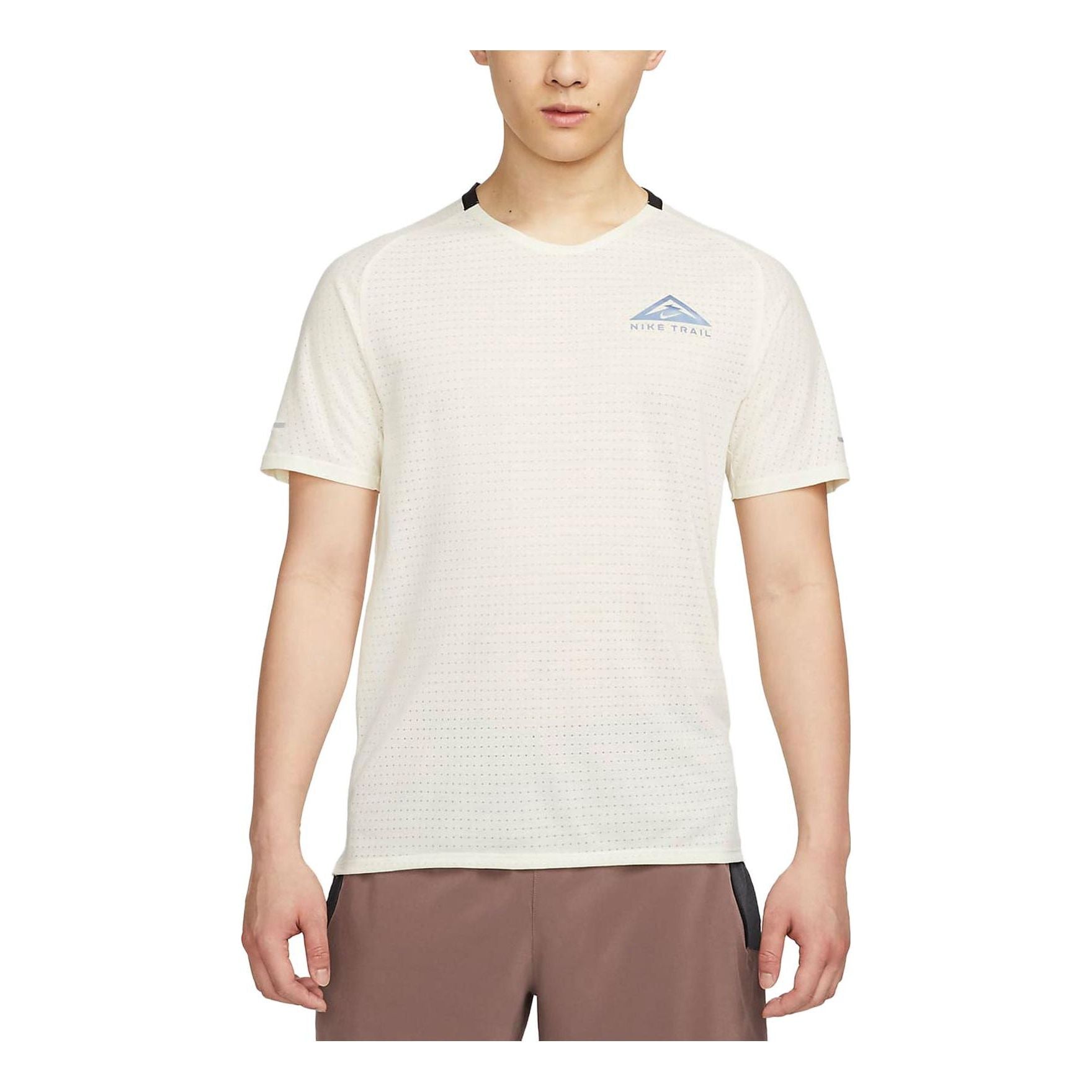 Nike Dri-fit Trail Solar Chase Short Sleeve Trail Running T-shirt 'coconut Milk' In White