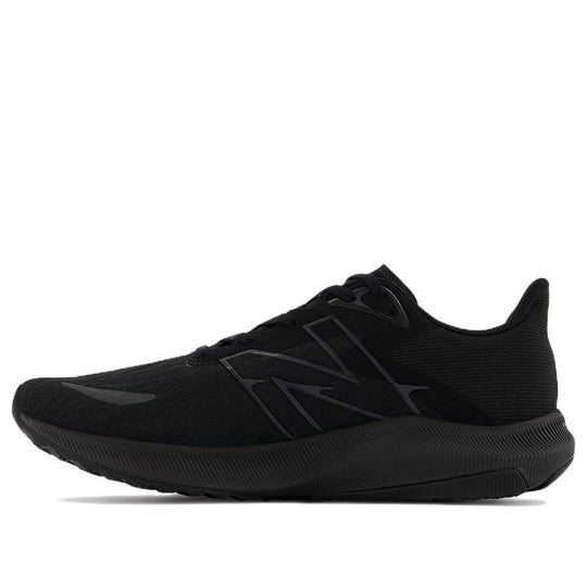 New balance zante v3 black on sale