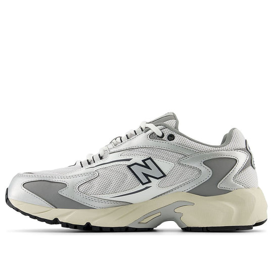 New Balance 725 'White Silver' ML725CD - main-square_c1ab1d2b-6360-4fc5-b496-774f7861330c