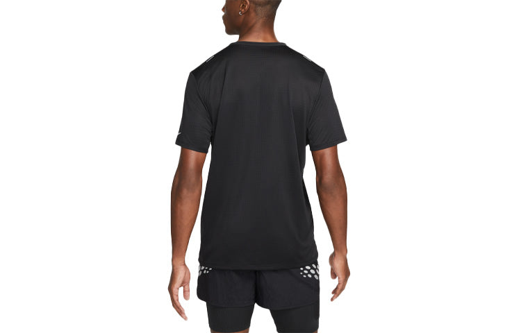 Nike Men's  Round Neck Pullover Sports Short Sleeve Black T-shirt