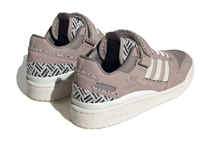 Adidas Originals (wmns) Adidas Forum Low 'criss-cross Pattern - Taupe Oxide'