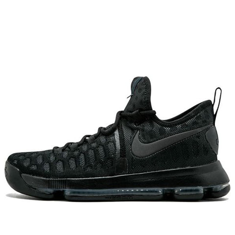 KD 9 KICKS CREW