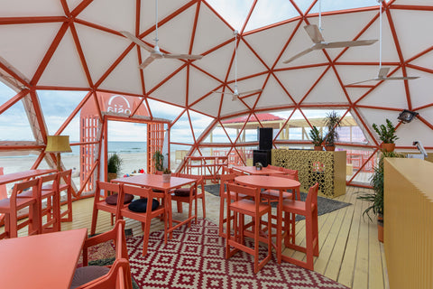 Restaurant dome