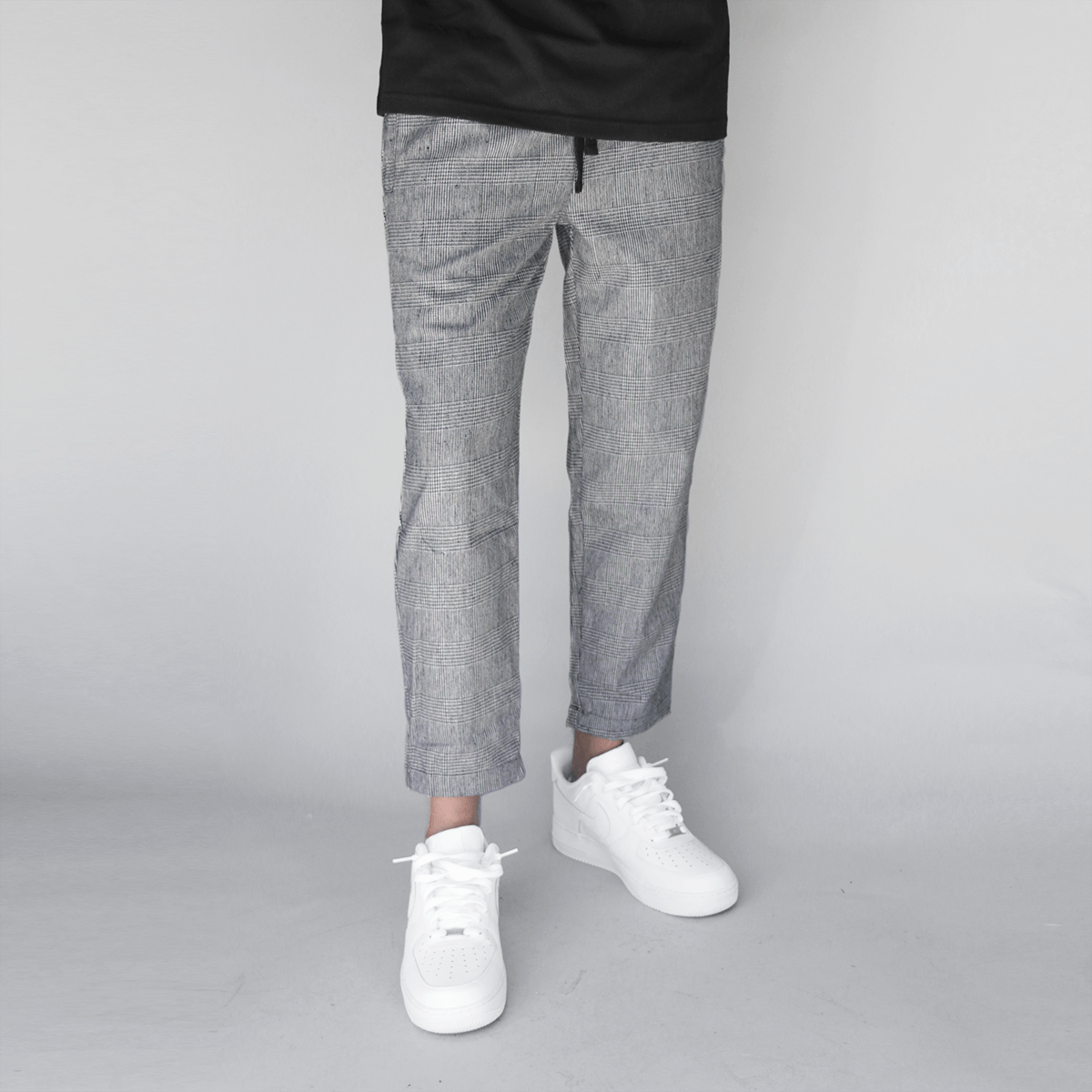 Check Woven Cropped Trouser - Grey/Black (08.12.21 Release)