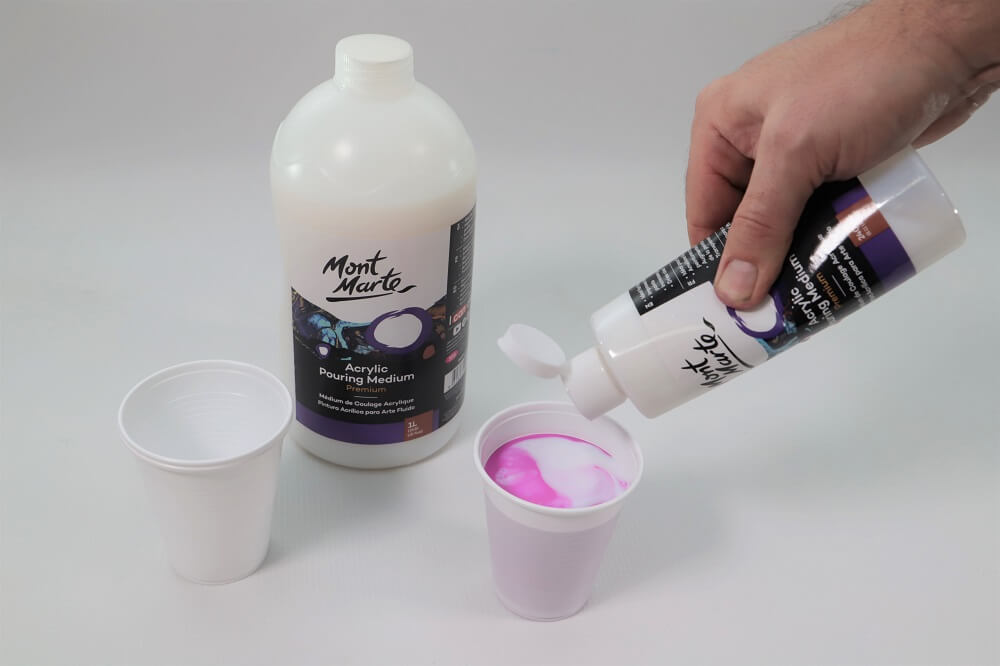 15 acrylic pouring tips with Mr Goodriddance – Mont Marte Global