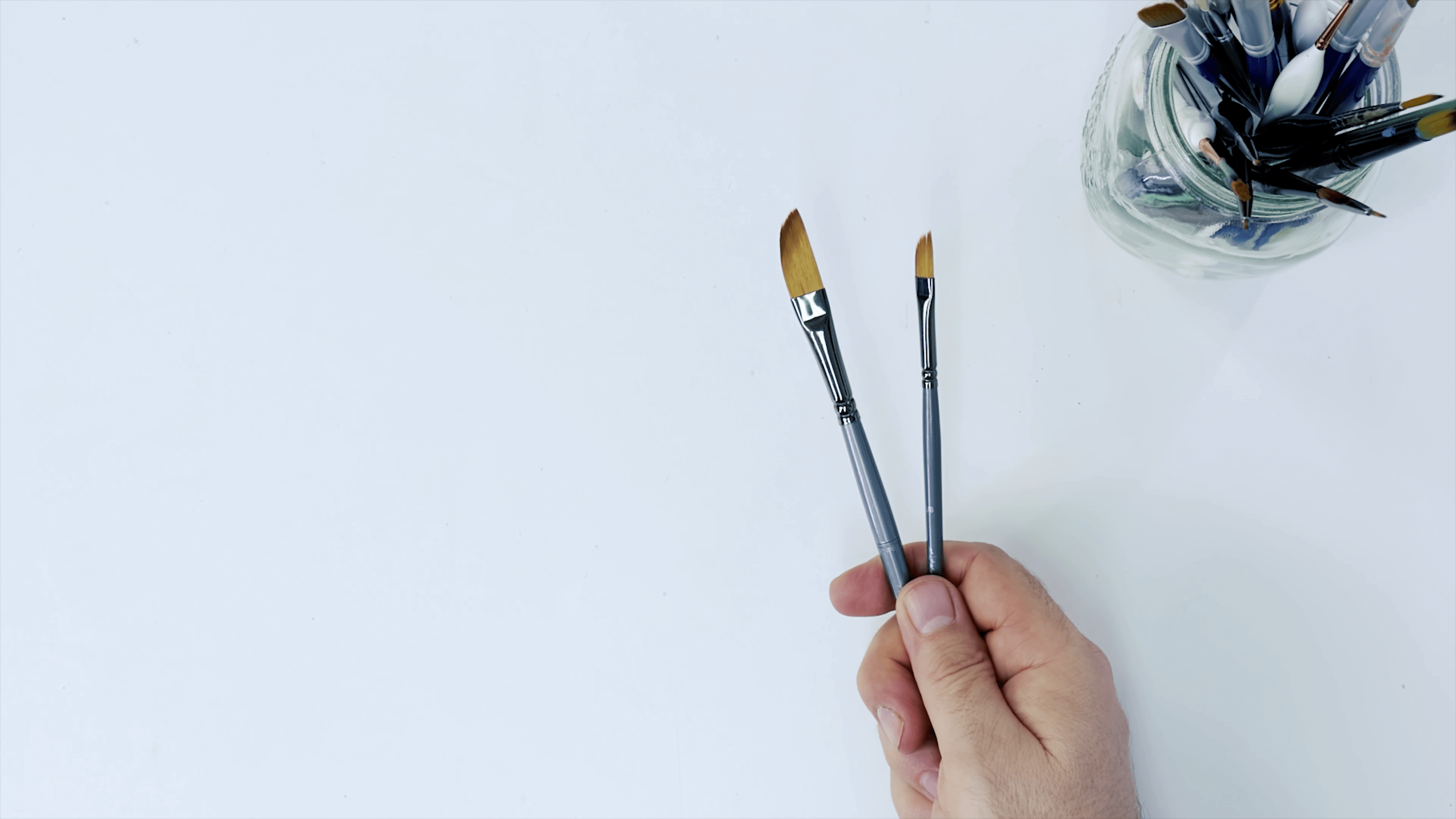 Guide to Choosing Artist Brushes for Acrylics and Oils - FeltMagnet