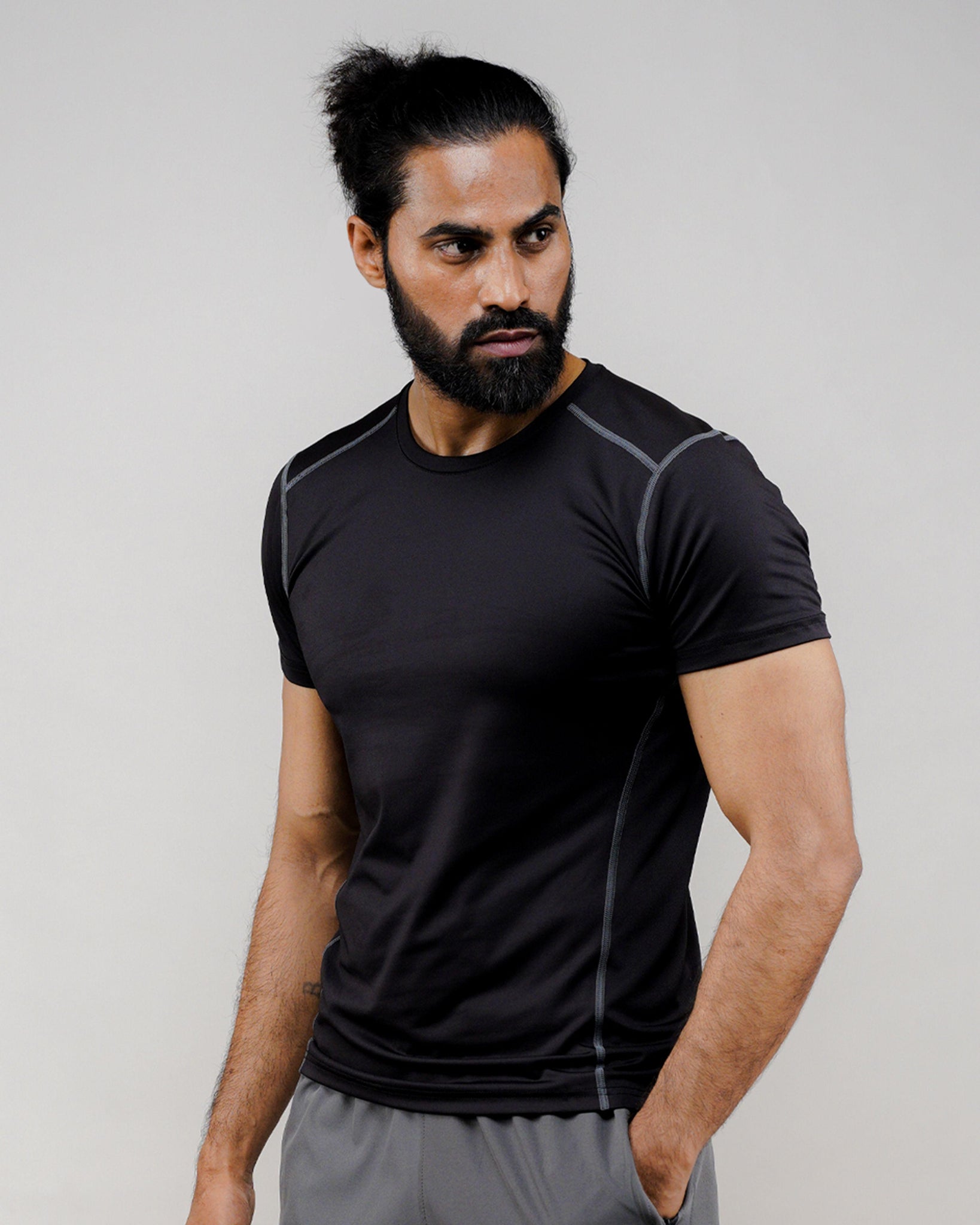 Men's Tshirt Regular Fit For Light Activity-Black