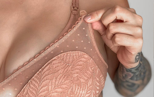 How do hydrogel breast pads work for sore nipples? - AllThingsBreastFeeding