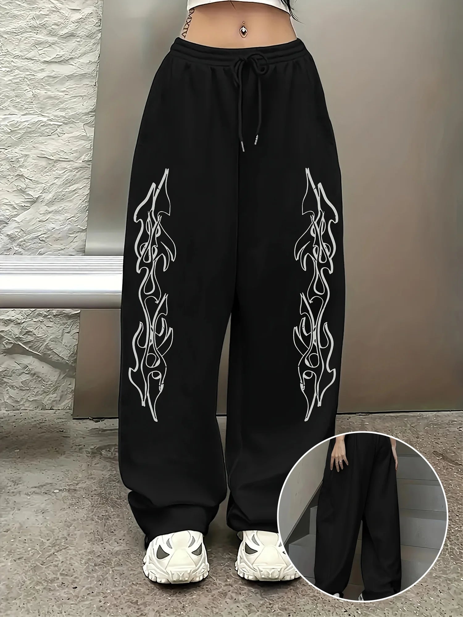 Women's Casual Flame Print Jogging Pants, Autumn/Winter Sports Pants, Drawstring Straight Leg Fashionable Loose Sports Pants