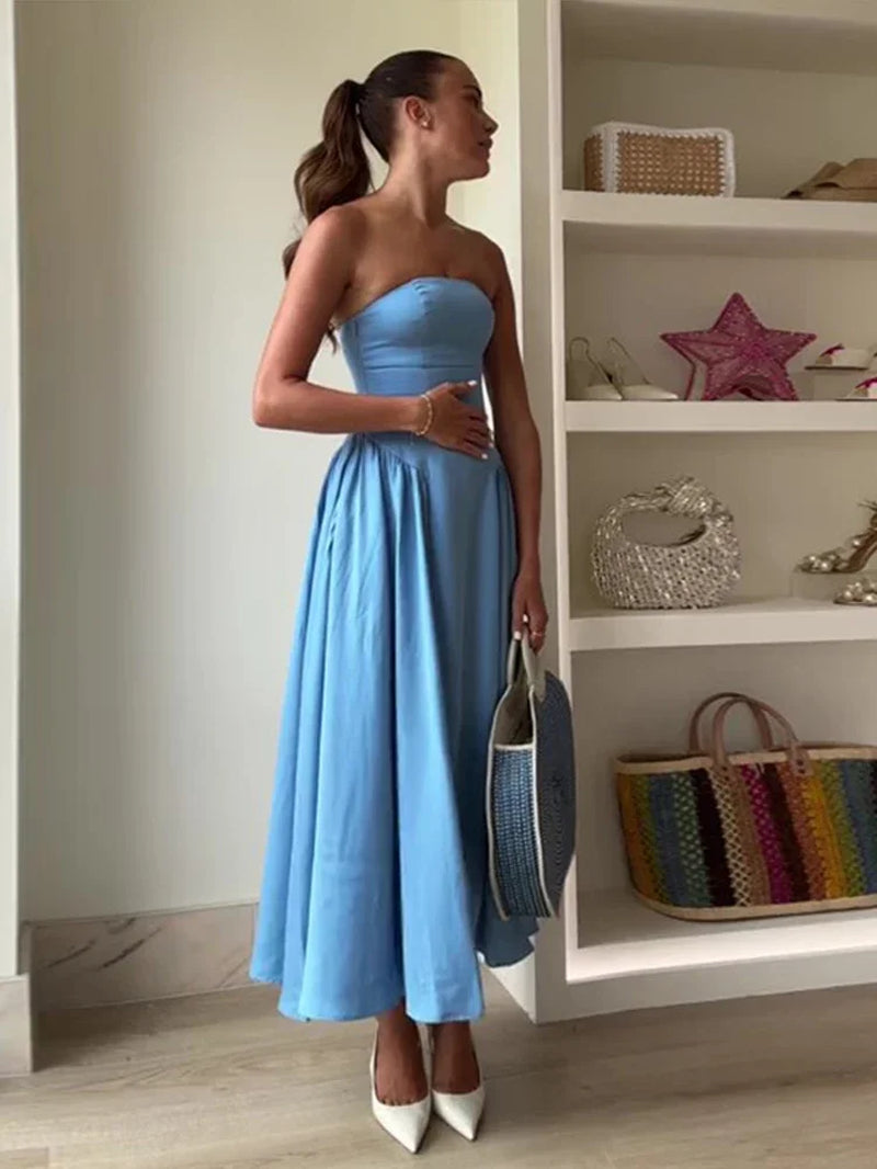 Blue Pleated Hem Strapless Maxi Dress for Formal Events - Image 4