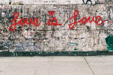 love is love graffiti