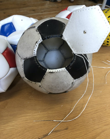 Vista : le ballon de foot qui pollue moins