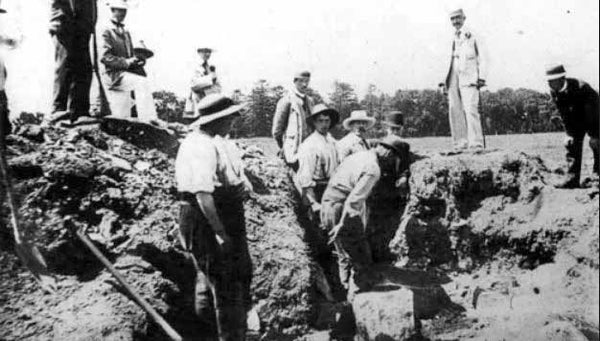 British Israelite excavations at Rath of the Synods