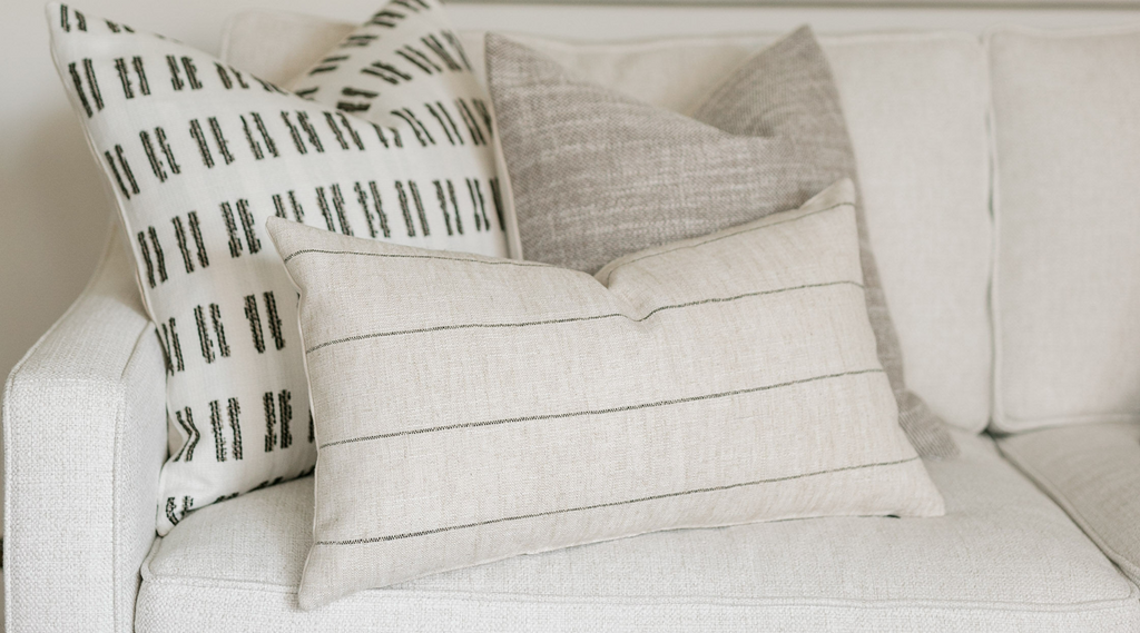 10 Pillow Decoration Ideas for a Perfectly Styled Couch – LuLe and Co.