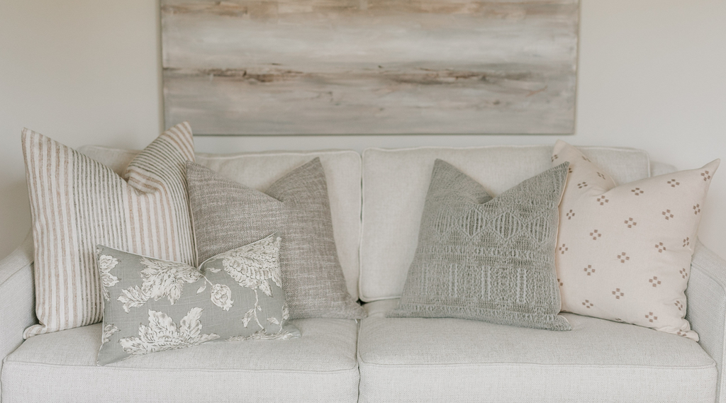 10 Pillow Decoration Ideas for a Perfectly Styled Couch – LuLe and Co.