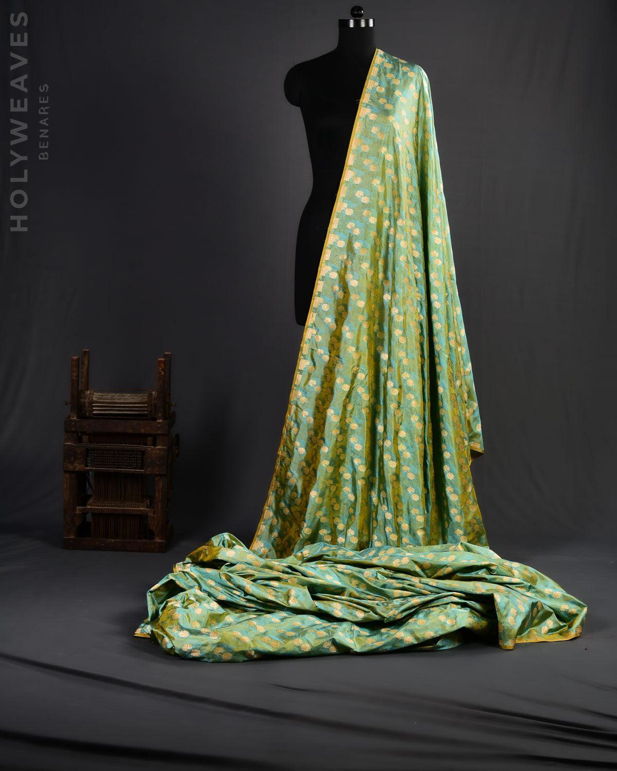 Green Banarasi Gulab Zari Buti Tanchoi Brocade Handwoven Katan Silk Fabric