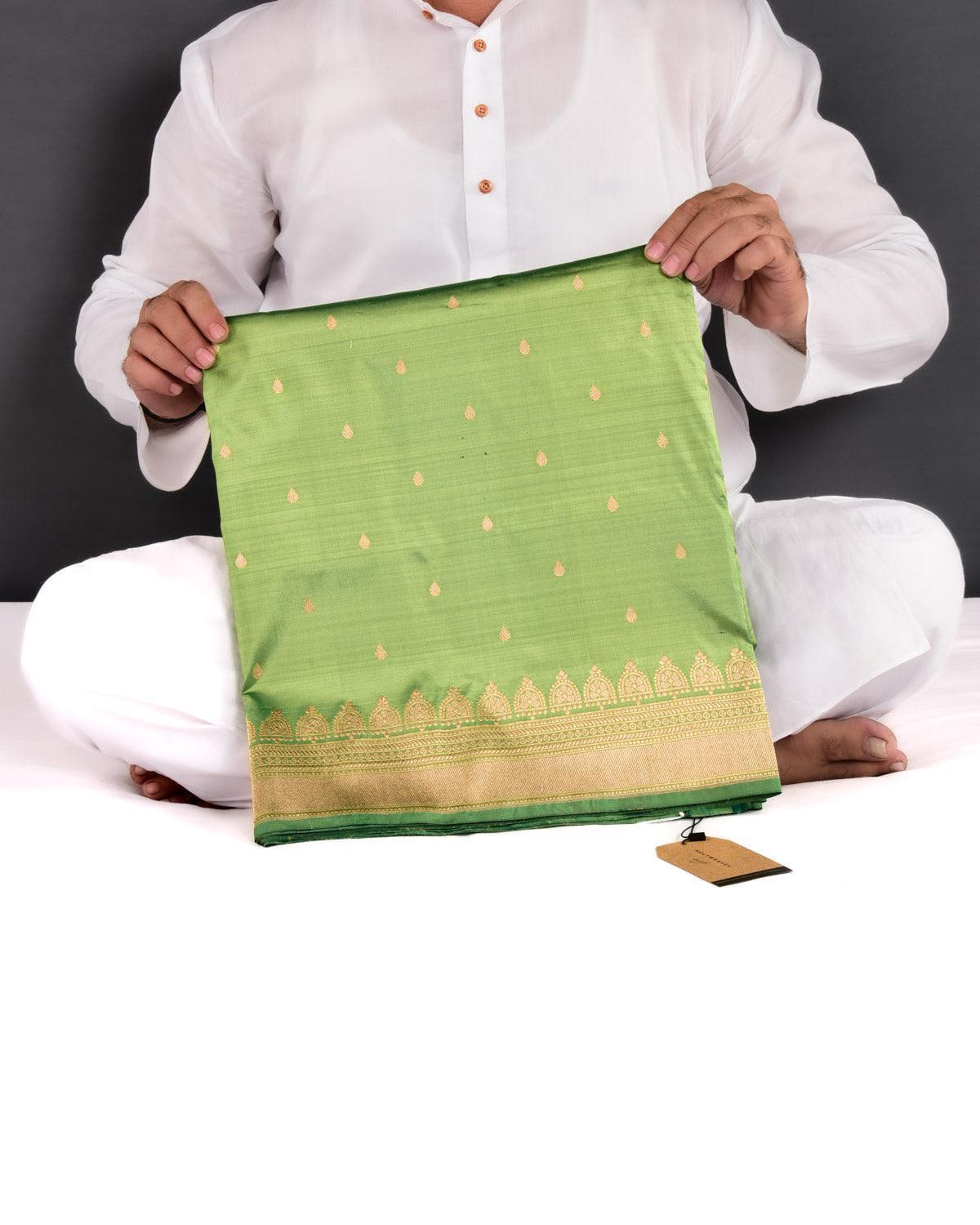 Green Banarasi Tilak Buti Light-weight Kadhuan Brocade Handwoven Katan Silk Saree