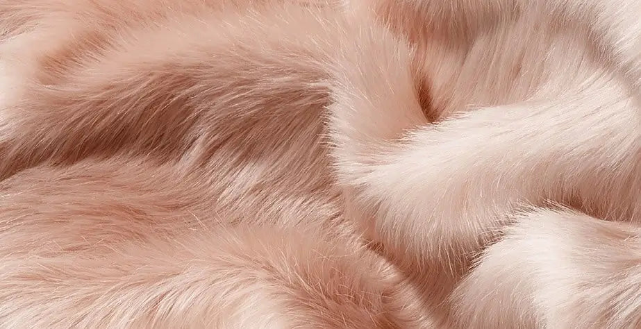 The Ultimate Guide to Choosing the Best Fabric for Plushies- Faux Fur